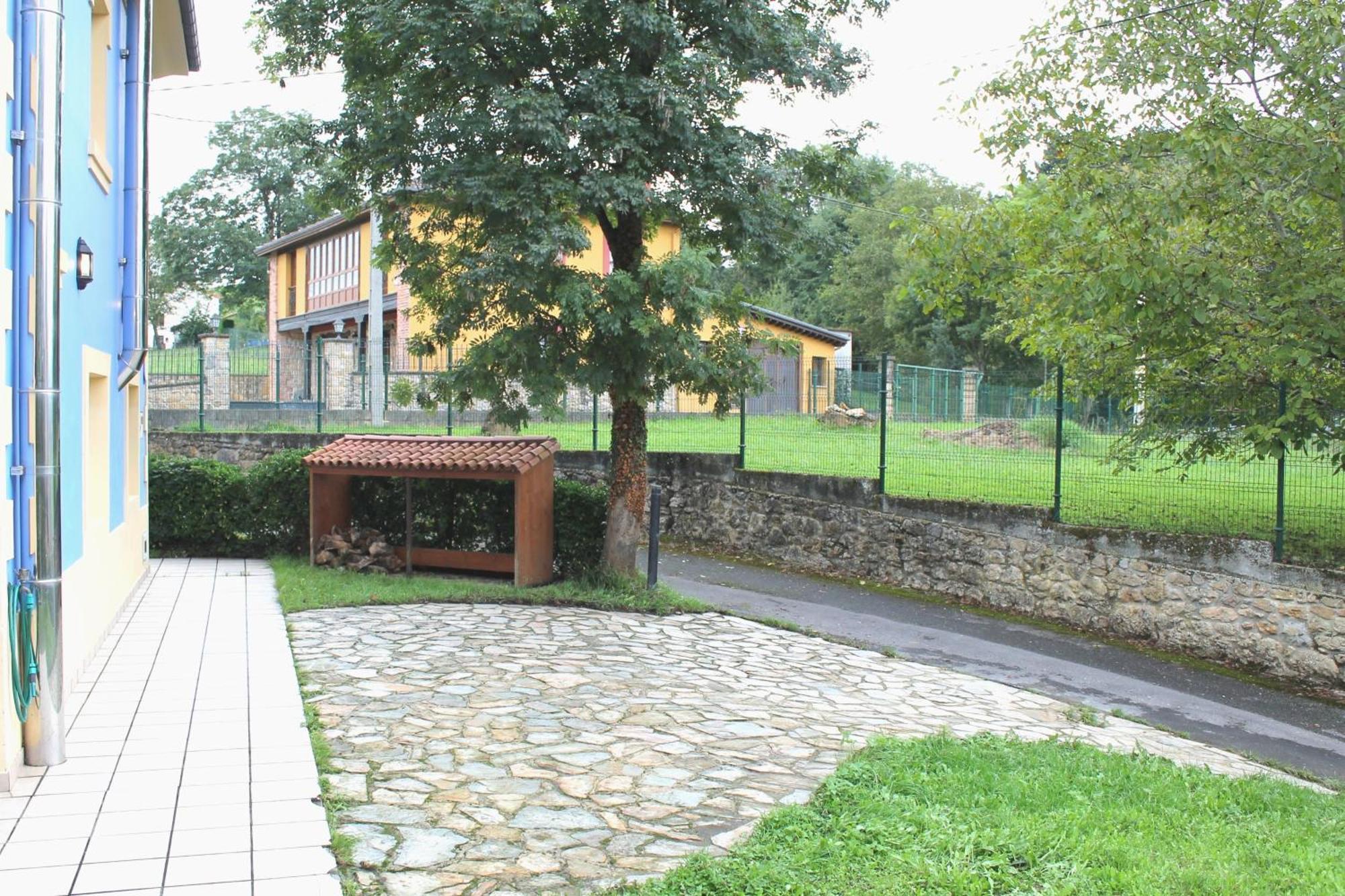 Casa De Aldea Monga 9 En Nava, Asturias Villa Exterior photo